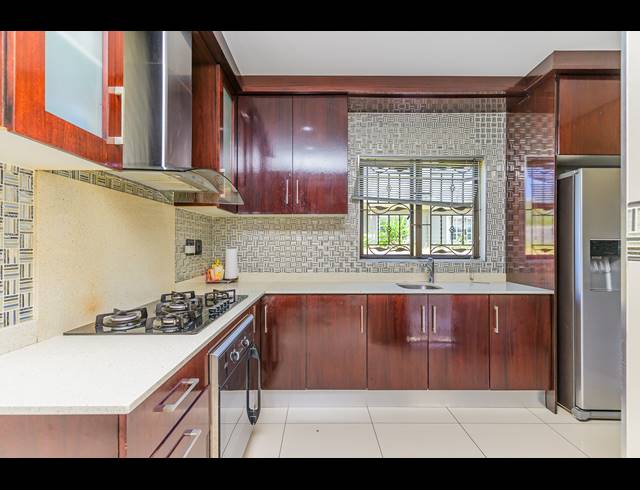 3 BEDROOM TOWNHOUSE FOR SALE IN WESTVILLE
